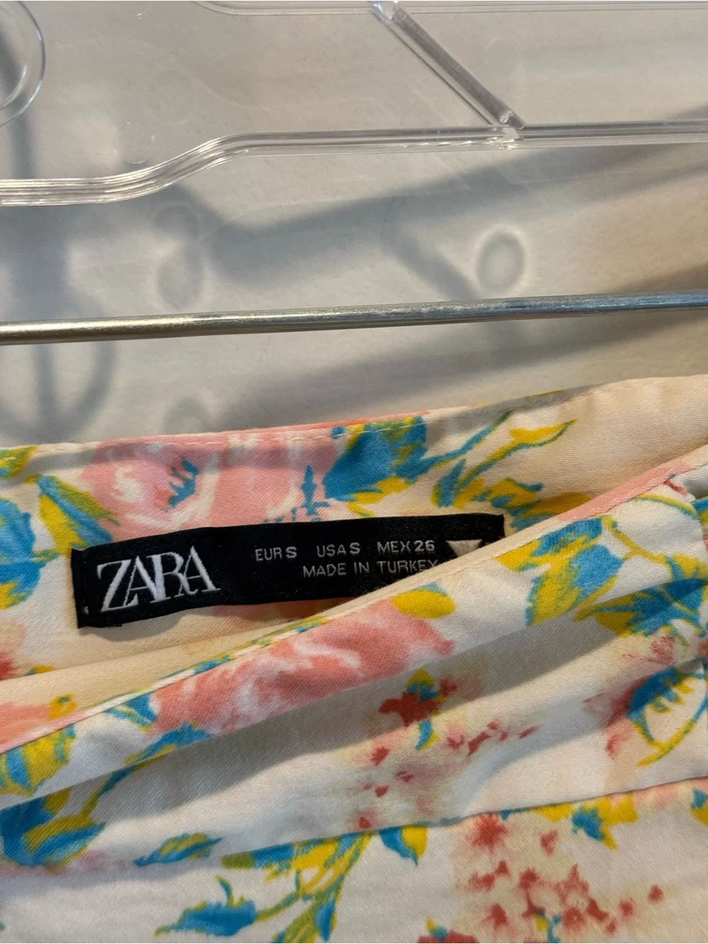 Zara Floral Cream Mini Skirt with Pink Blooms Size Small